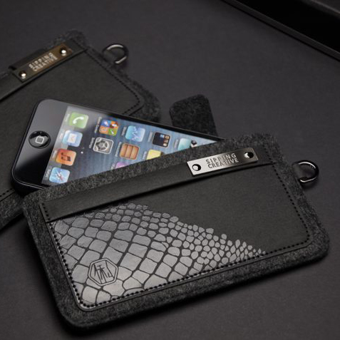 <div><span style="line-height: 20.8px;">sippingcreative 俬品創意</span></div>

<div>iPhone Sleeve / iPhone 保護套(鱷魚紋) for iPhone 5/4S/4鱷魚紋</div>