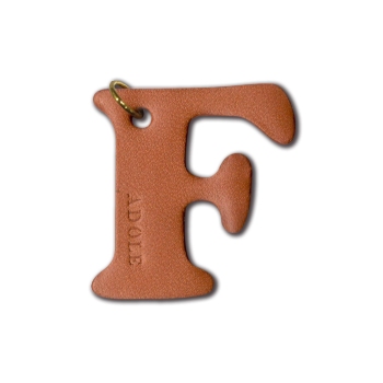 ADOLE 真皮字母黃銅鑰匙圈 F-圓壺型/水滴型