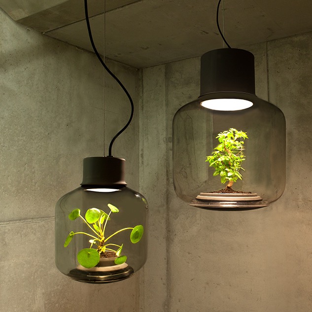 生意盎然的植物燈－Mygdal Plantlight