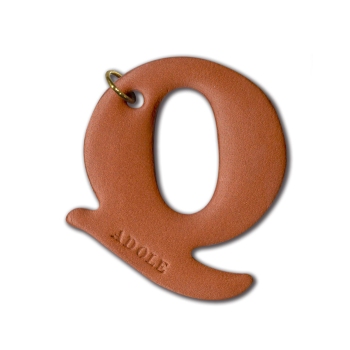 ADOLE 真皮字母黃銅鑰匙圈 Q-圓壺型/水滴型