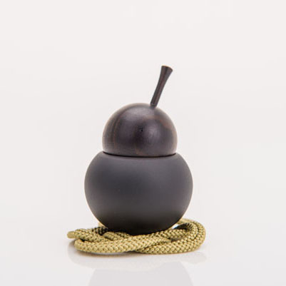 小泉製作所

葫蘆磬(黑)－Pear(black)